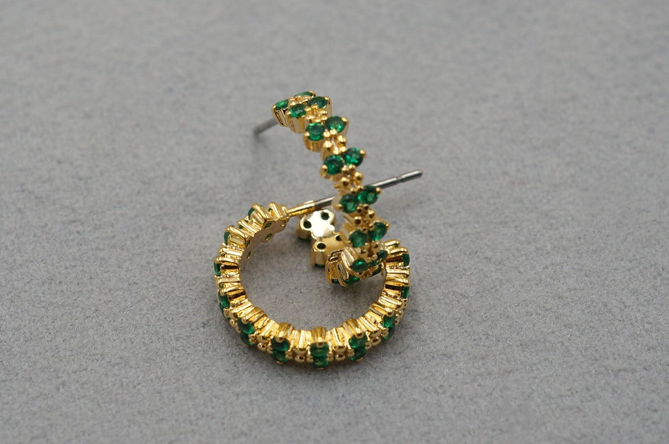 Orecchini circolare con cristallo