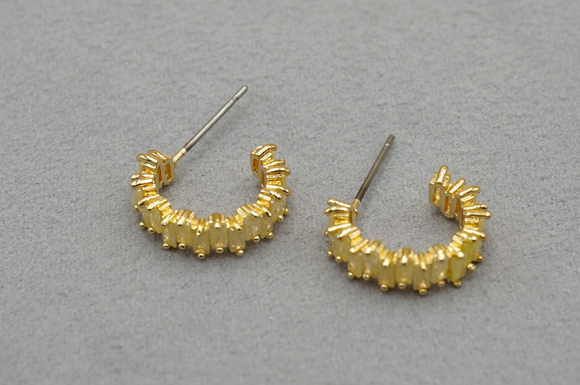 Orecchini a cristallo zigzag