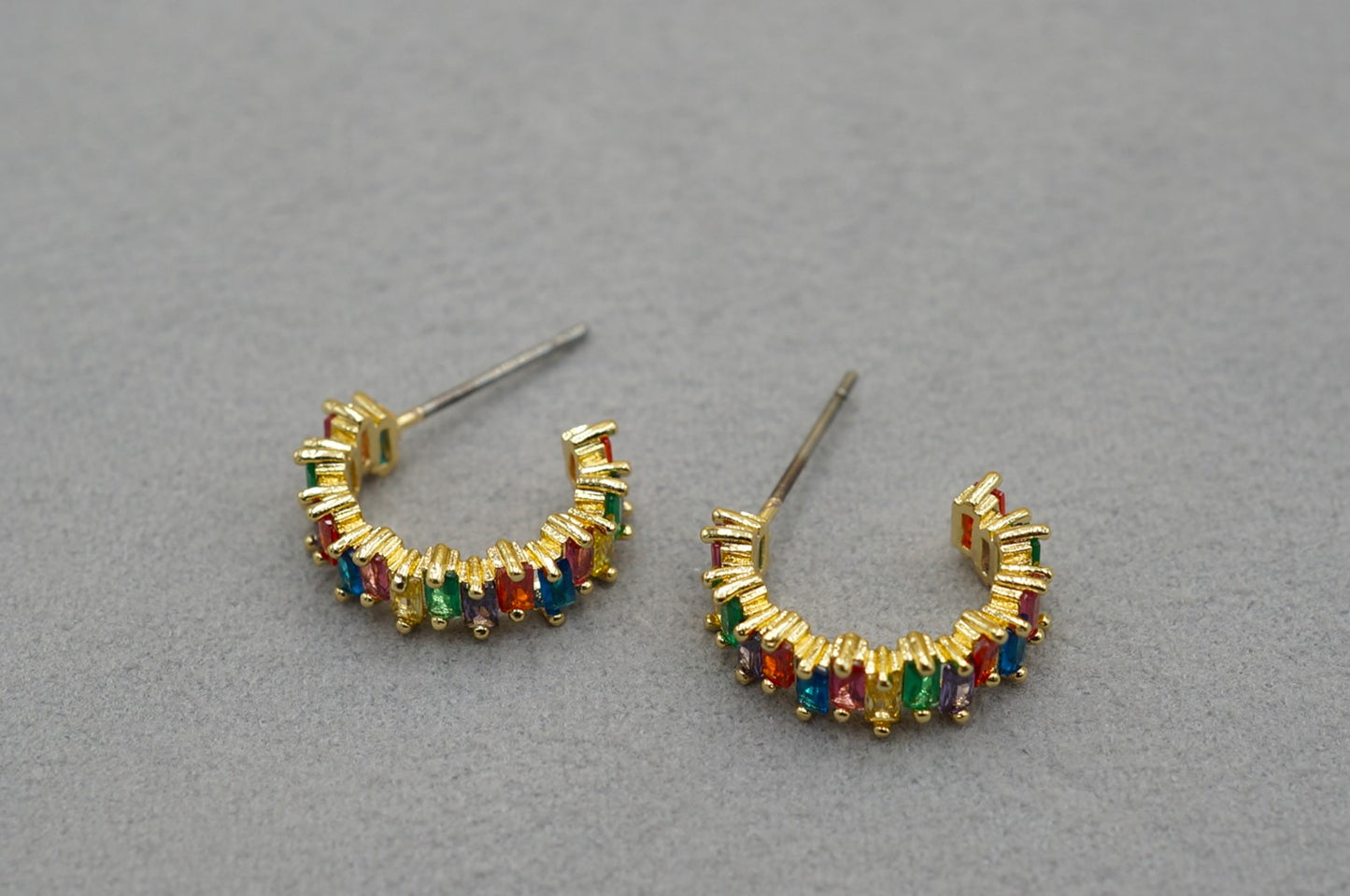 Orecchini a cristallo zigzag