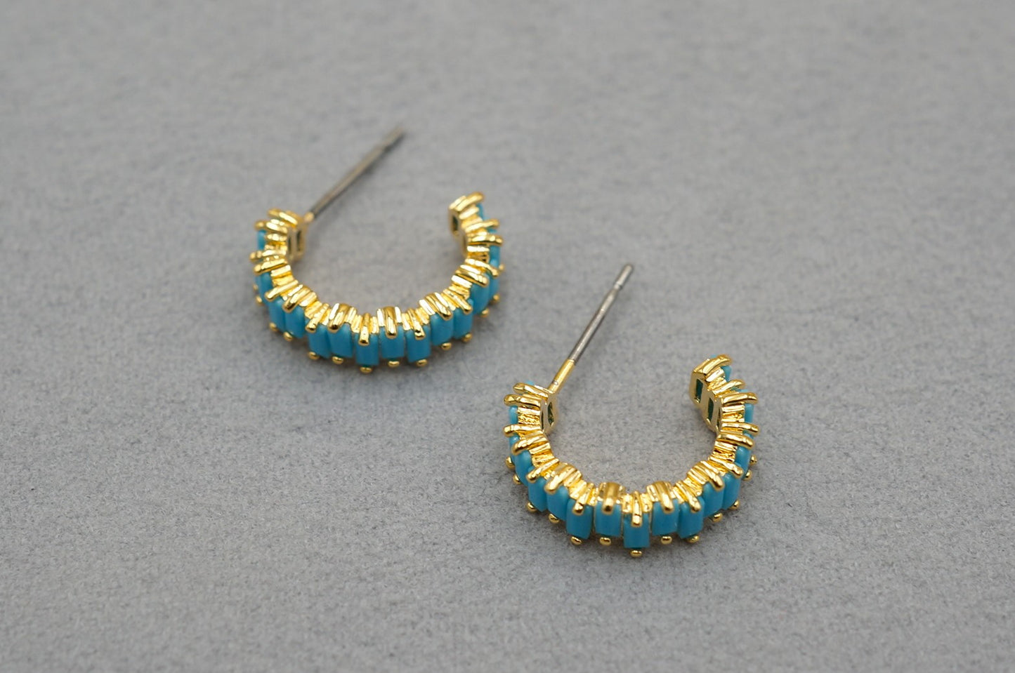 Orecchini a cristallo zigzag