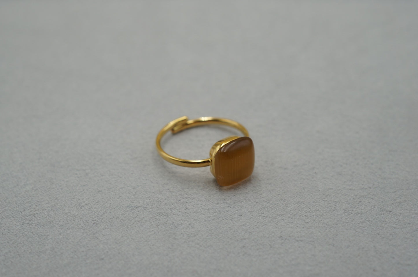 Anello nude