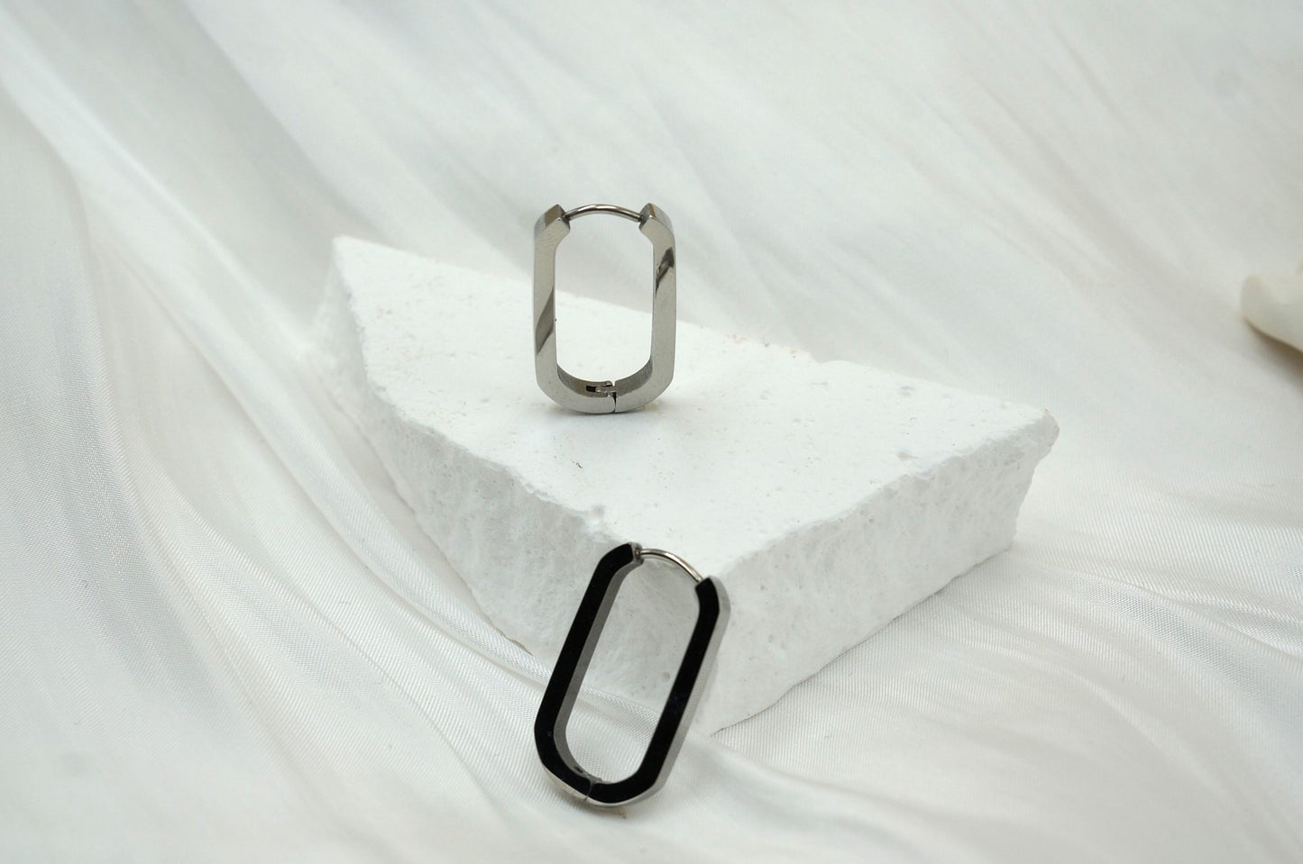 Orecchini huggie hoops