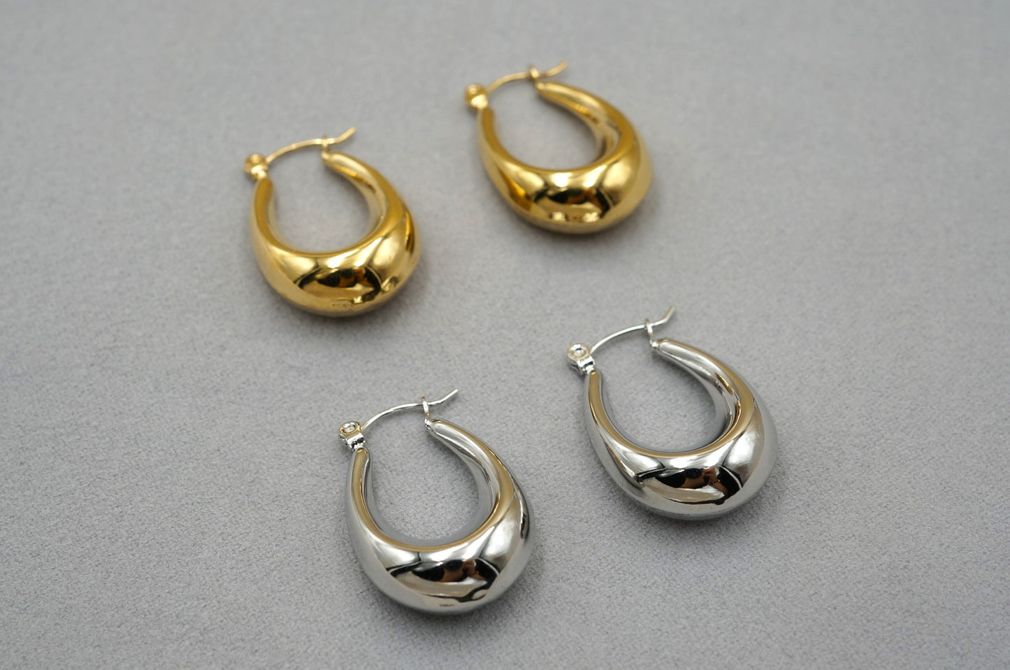 Orecchini ad anelle goccia ovali