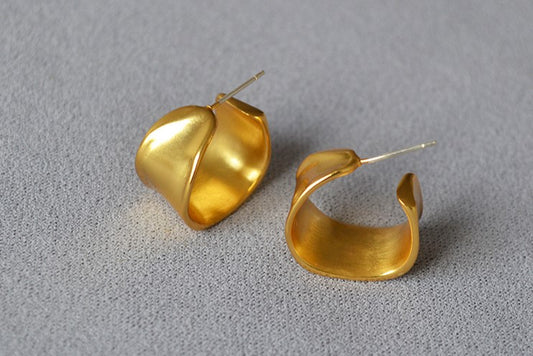 Orecchini curved opaque