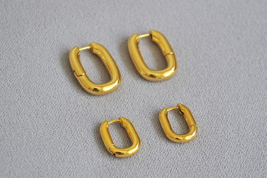 Oval brass hoop earrings